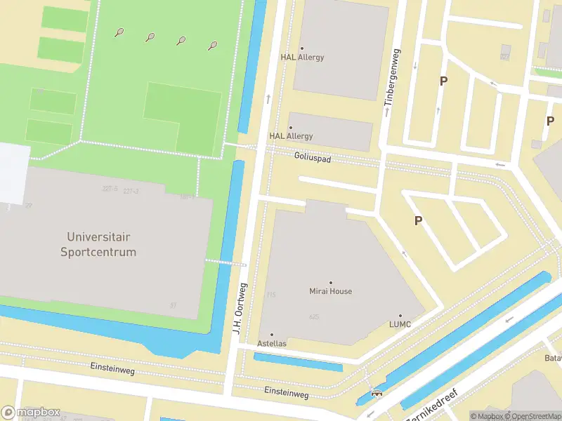 Ambulance met gepaste spoed naar de J.H. Oortweg in Leiden