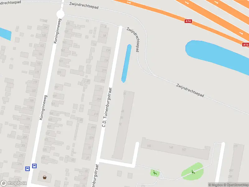 Ambulance met gepaste spoed naar de C.D.Tuinenburgstraat in Rotterdam