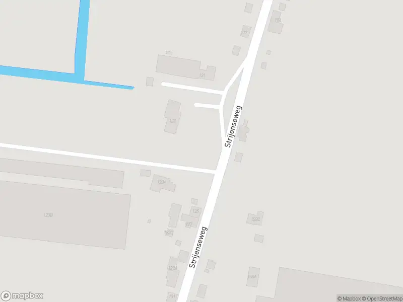 Ambulance met gepaste spoed naar de Strijenseweg in 's-Gravendeel