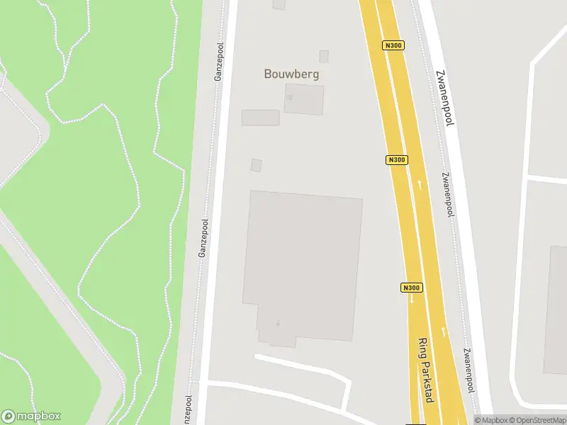 Brandweer en politie met gepaste spoed naar de Ganzepool in Brunssum