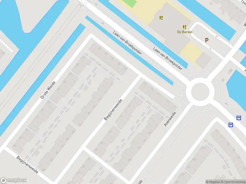 Ambulance met grote spoed naar de Begijnenweide in Heemskerk