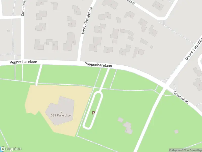Brandweer met gepaste spoed naar de Poppenharelaan in Coevorden vanwege een buitenbrand