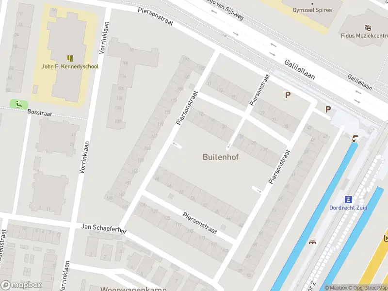 Ambulance met grote spoed naar de Piersonstraat in Dordrecht