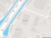 Brandweer met grote spoed naar de Klompenmakersstraat in Sneek vanwege voertuigbrand