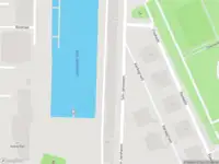 Ambulance met grote spoed naar de Sint-Janshaven in Rotterdam