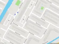 Ambulance met grote spoed naar de Merlynstraat in Alkmaar