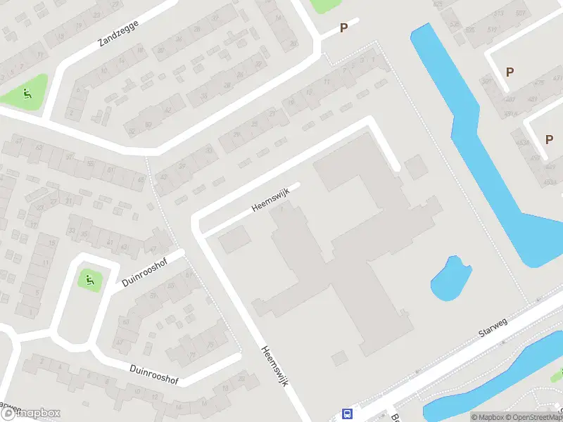 Ambulance met grote spoed naar de Heemswijk in Heemskerk