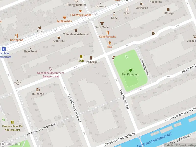 Ambulance met grote spoed naar de Borgerstraat in Amsterdam