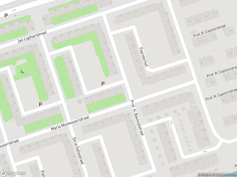 Ambulance met gepaste spoed naar de Pestalozzihof in Amsterdam