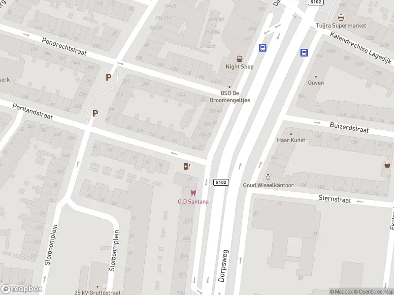 Ambulance met gepaste spoed naar de Portlandstraat in Rotterdam