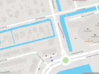 Ambulance met grote spoed naar de Nancy Zeelenbergsingel in Rotterdam