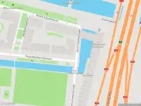 Ambulance met gepaste spoed naar de Fanny Blankers-Koenlaan in Amsterdam