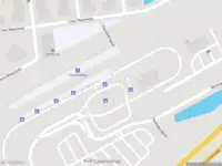 Ambulance met gepaste spoed naar de Capelsebrugpad in Rotterdam
