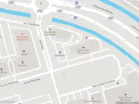 Ambulance met gepaste spoed naar de Van der Waalsweg in Barendrecht