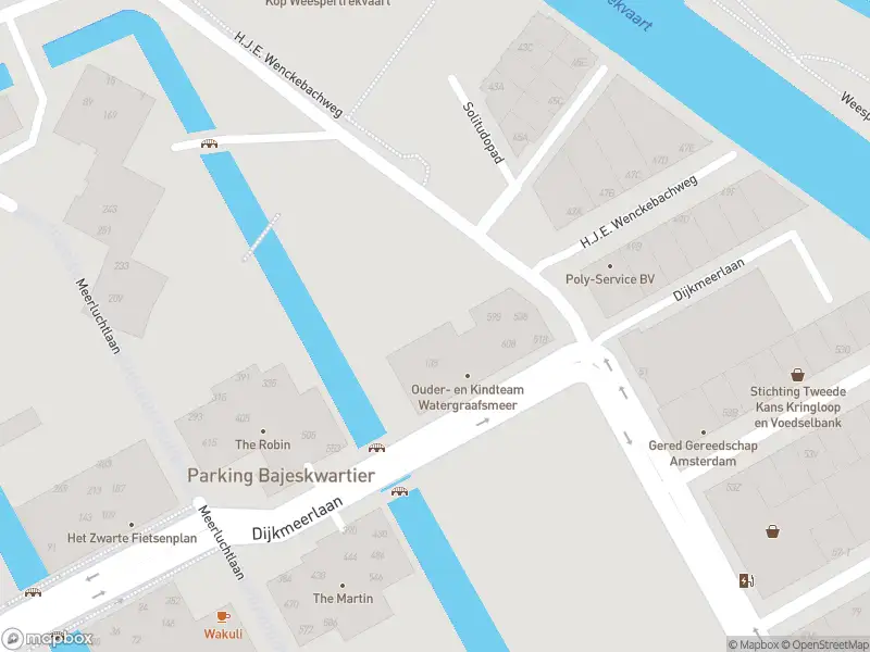 Ambulance met grote spoed naar de H.J.E. Wenckebachweg in Amsterdam