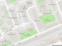 Ambulance met gepaste spoed naar de Jeltje de Bosch Kemperpad in Amsterdam