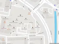 Ambulance met gepaste spoed naar de Piazza Center in Gorinchem