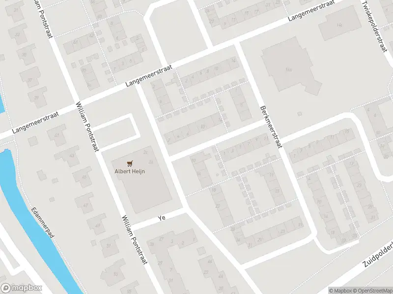 Ambulance met gepaste spoed naar de Wogmeerstraat in Edam