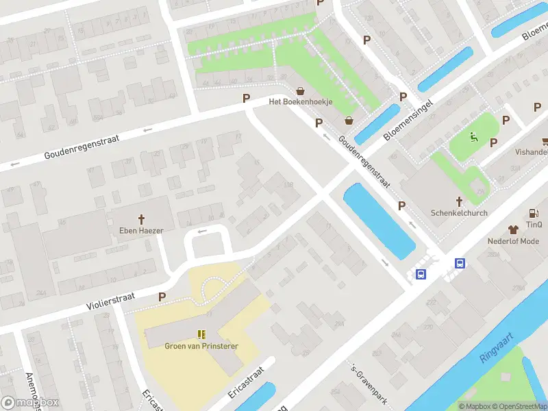 Ambulance met grote spoed naar de Goudenregenstraat in Capelle aan den IJssel