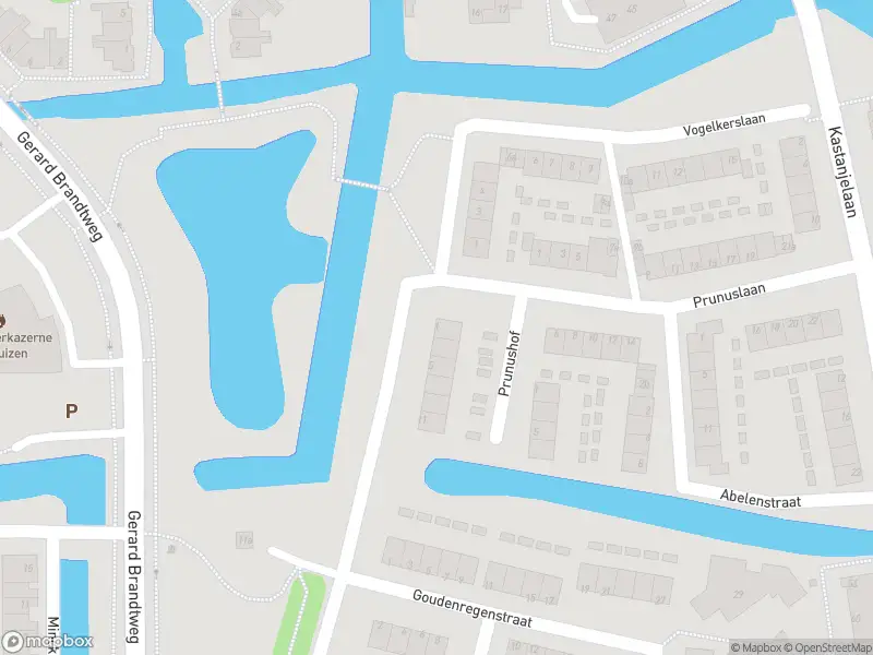 Ambulance met grote spoed naar de Iepenlaan in Enkhuizen