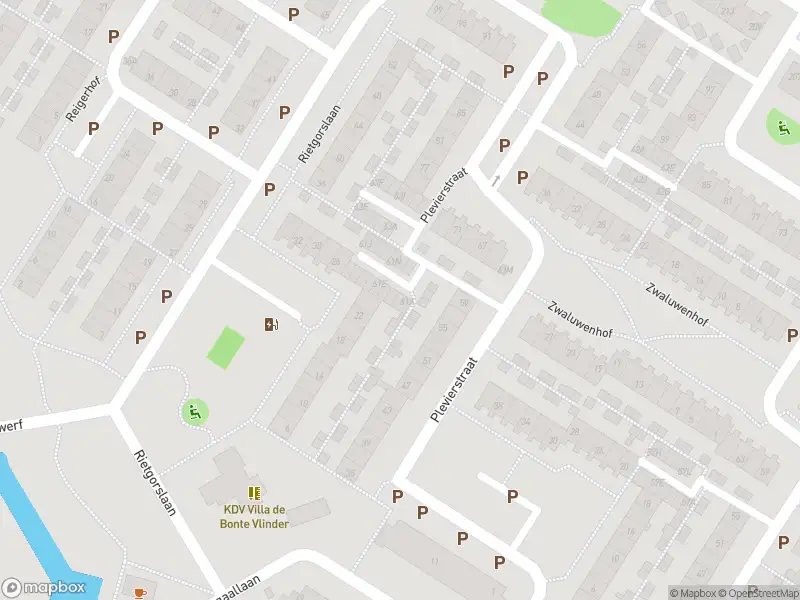 Ambulance met grote spoed naar de Plevierstraat in Rozenburg