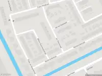Ambulance met gepaste spoed naar de Jan Steenstraat in Spijkenisse