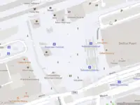 Ambulance met grote spoed naar de Stationsplein in Rotterdam