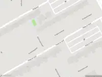Ambulance met grote spoed naar de Hogevecht in Amsterdam