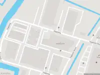 Ambulance met gepaste spoed naar de Seggeweg in Vierpolders