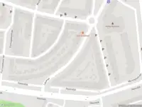 Ambulance met grote spoed naar de Lekstraat in Schiedam