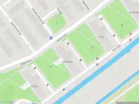 Ambulance met grote spoed naar de De Populier in Nieuwerkerk aan den IJssel
