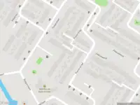 Ambulance met grote spoed naar de Plevierstraat in Rozenburg