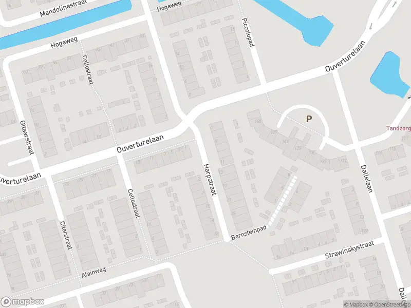 Ambulance met grote spoed naar de Harpstraat in Spijkenisse