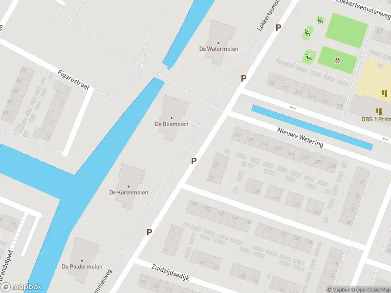 Ambulance met gepaste spoed naar de Lokkertsemolenweg in Hoogvliet Rotterdam