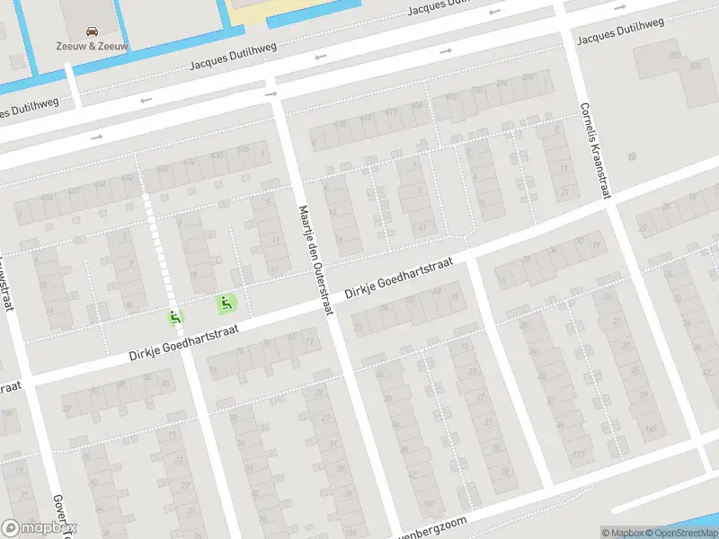 Ambulance met grote spoed naar de Dirkje Goedhartstraat in Rotterdam