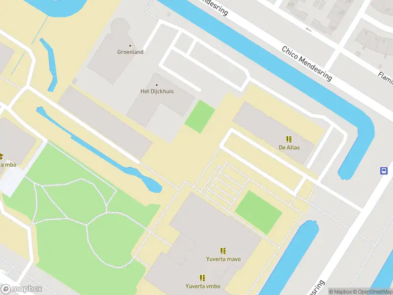 Ambulance met gepaste spoed naar de Chico Mendesring in Dordrecht