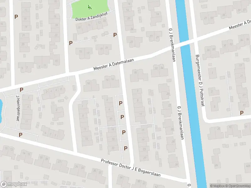 Brandweer met gepaste spoed naar de Meester N J van Riemsdijkstraat in Kesteren