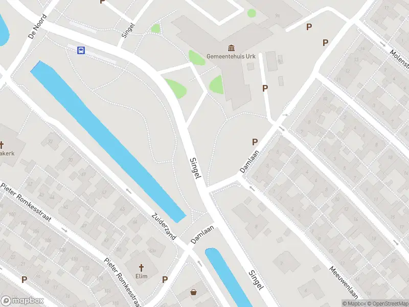 Brandweer met gepaste spoed naar de Singel in Urk