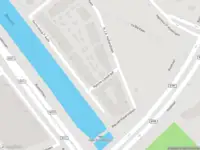 Ambulance met gepaste spoed naar de Kralingseweg in Rotterdam