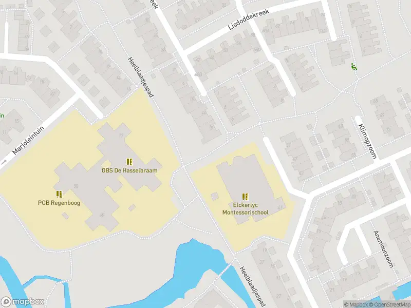 Ambulance met gepaste spoed naar de Lisdoddekreek in Leiderdorp