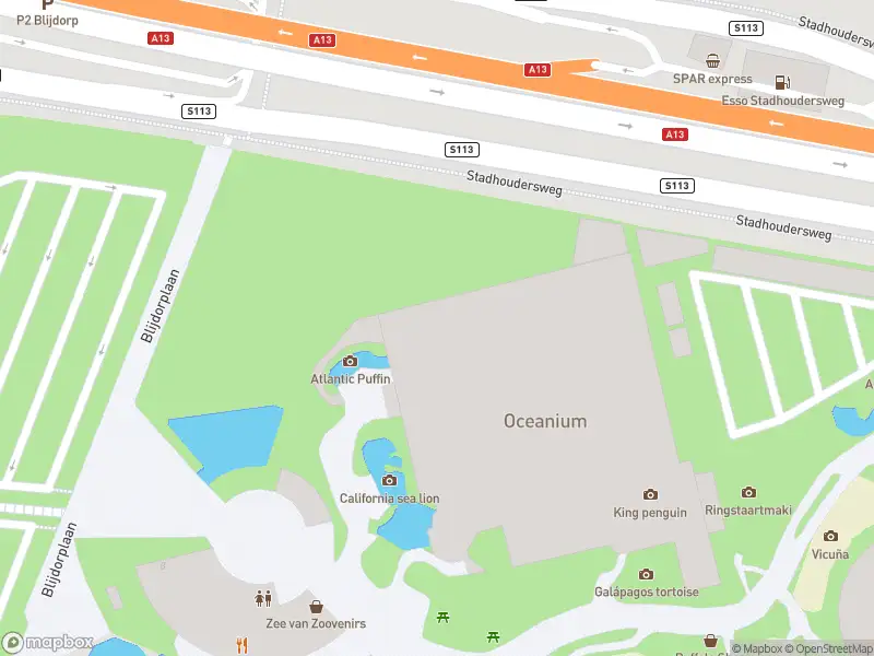 Ambulance met gepaste spoed naar de Stadhoudersweg in Rotterdam