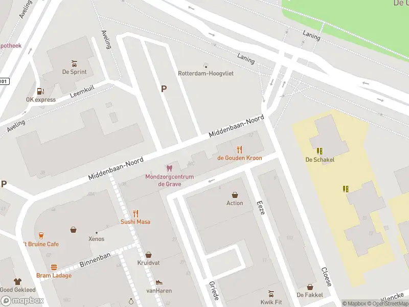 Ambulance met gepaste spoed naar de Middenbaan-Noord in Hoogvliet Rotterdam