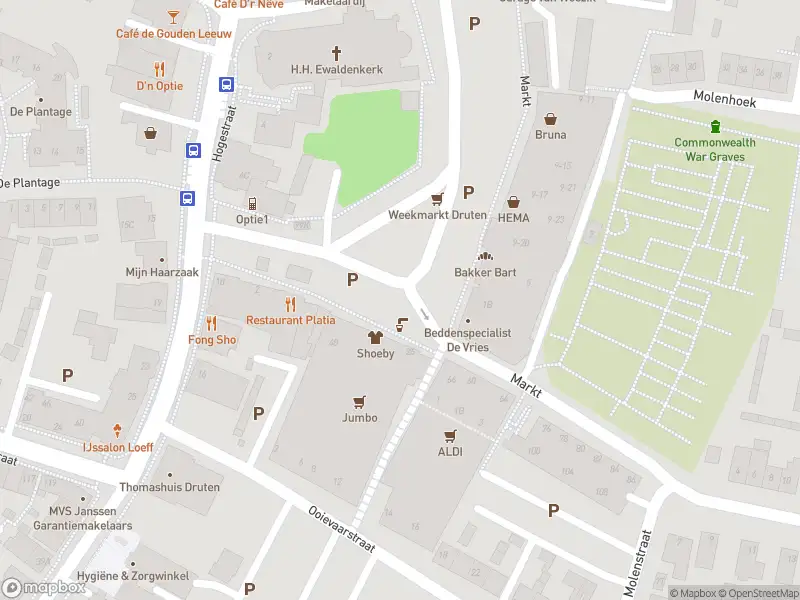 Politie naar de Markt in Druten vanwege aanrijding met letsel