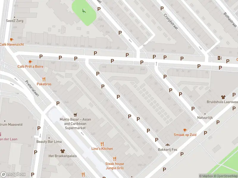Ambulance met gepaste spoed naar de Schalk Burgerstraat in Rotterdam