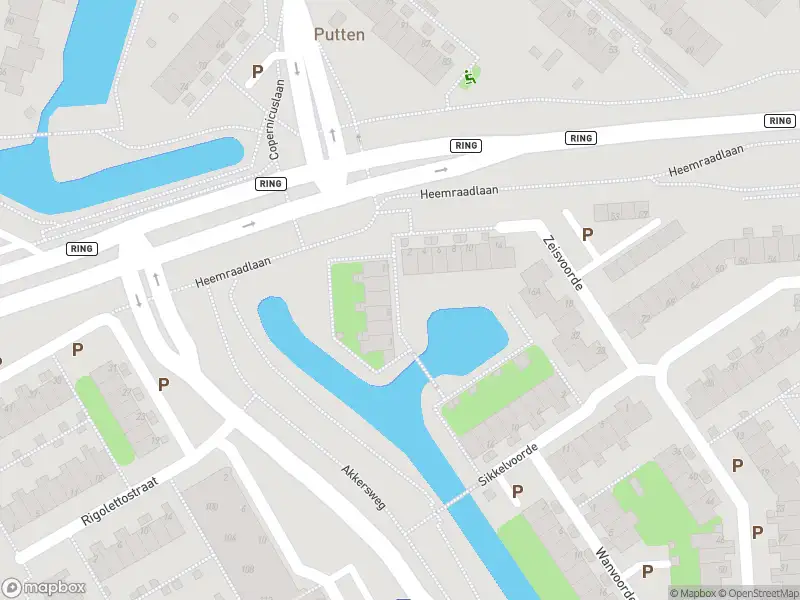 Ambulance met grote spoed naar de Zeisvoorde in Spijkenisse