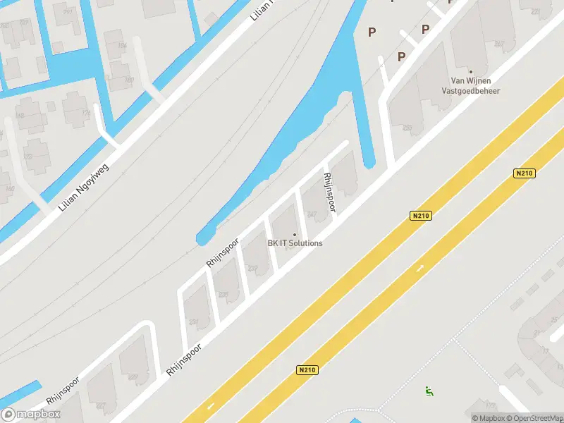 Ambulance met grote spoed naar de Rhijnspoor in Capelle aan den IJssel