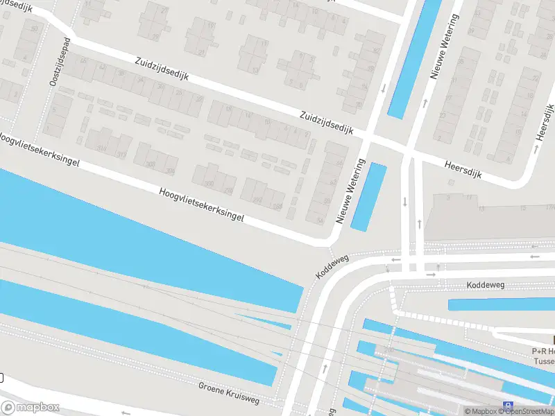 Ambulance met gepaste spoed naar de Hoogvlietsekerksingel in Hoogvliet Rotterdam