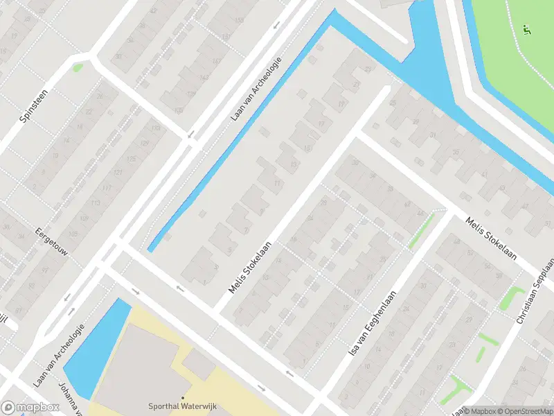 Ambulance met grote spoed naar de Melis Stokelaan in Beverwijk