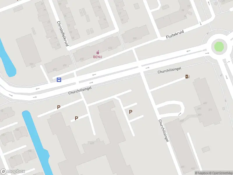 Ambulance met grote spoed naar de Churchillsingel in Vlaardingen