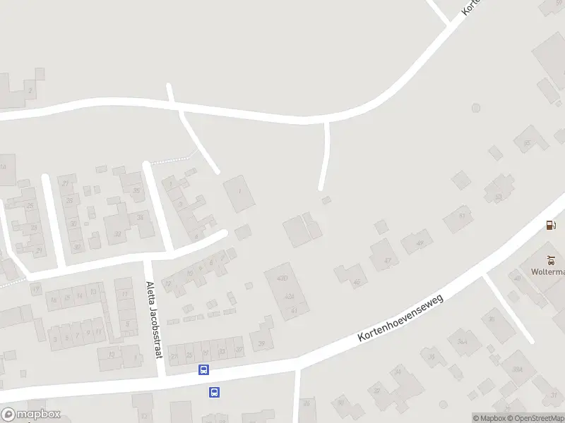 Brandweer met gepaste spoed naar de Dorpsstraat in Lexmond vanwege afhijsen patient